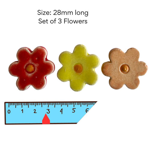 Flower 1 - set of 3 pottery flowers ( 28mm)