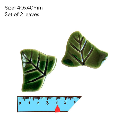 Leaf 9 - set of 2 pottery leaves (40x40mm)